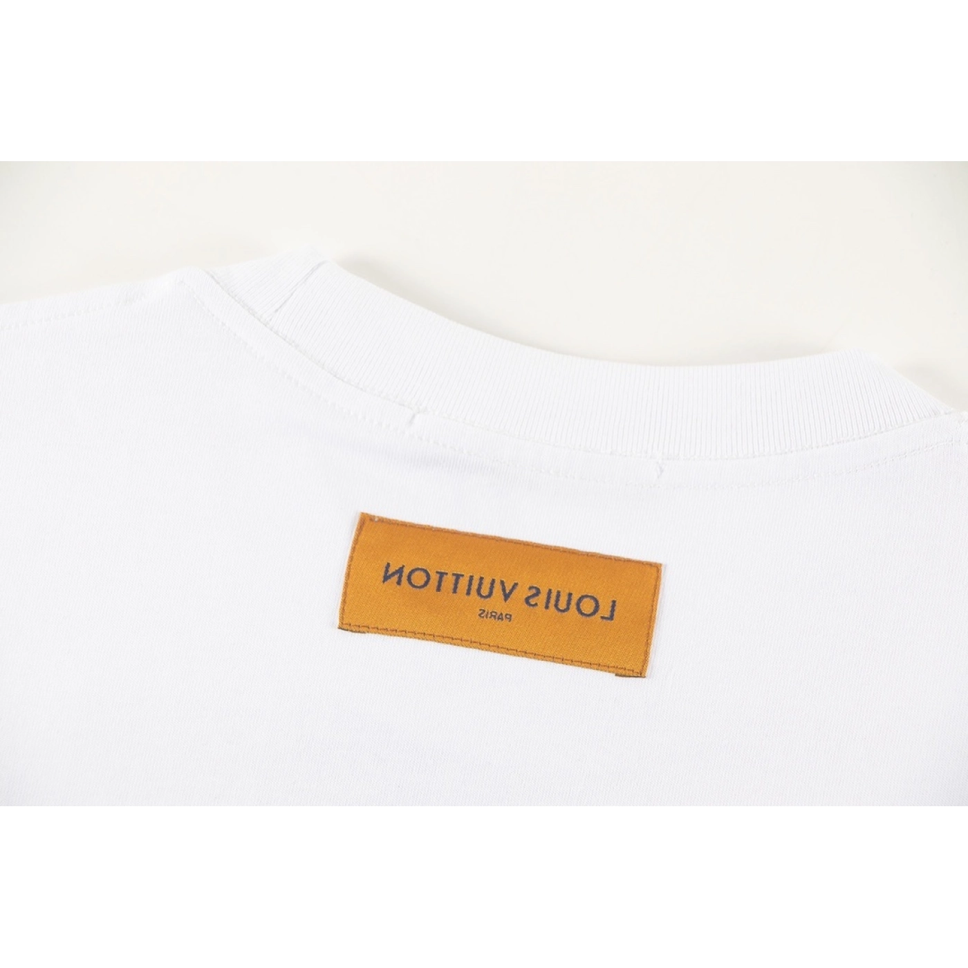 Louis Vuitton T-shirt W2518