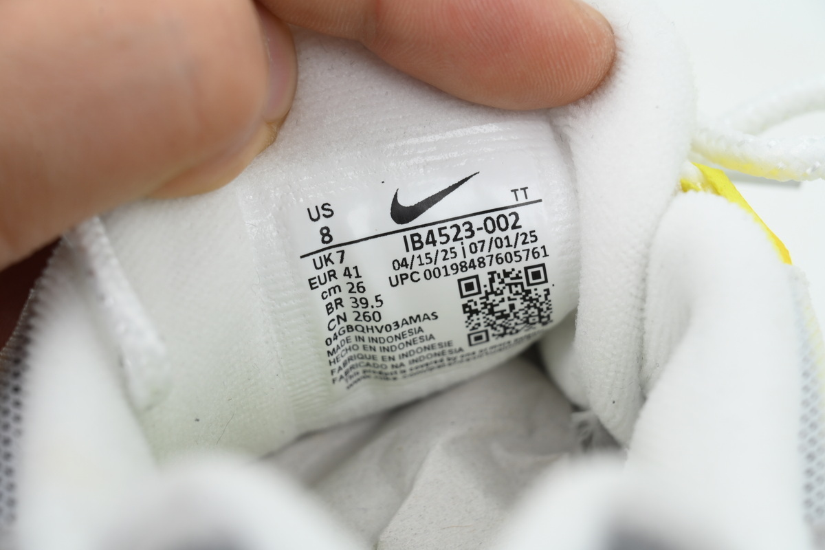 Undefeated x Nike Air Max 95 Yellow IB4523-002