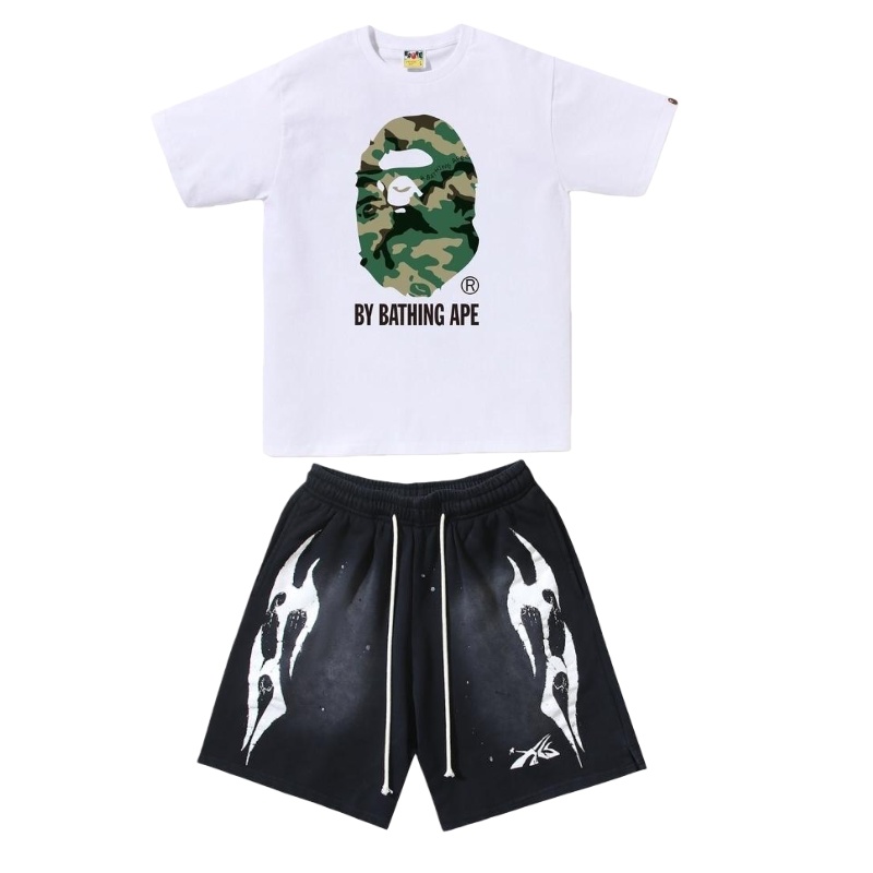 BAPE T-Shirt H110 + Hellstar Shorts 779#