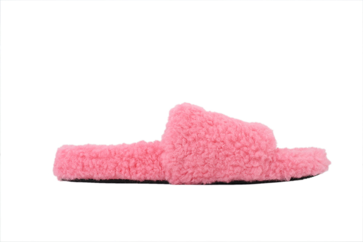NBA x Balenciaga Furry Slides Powder
