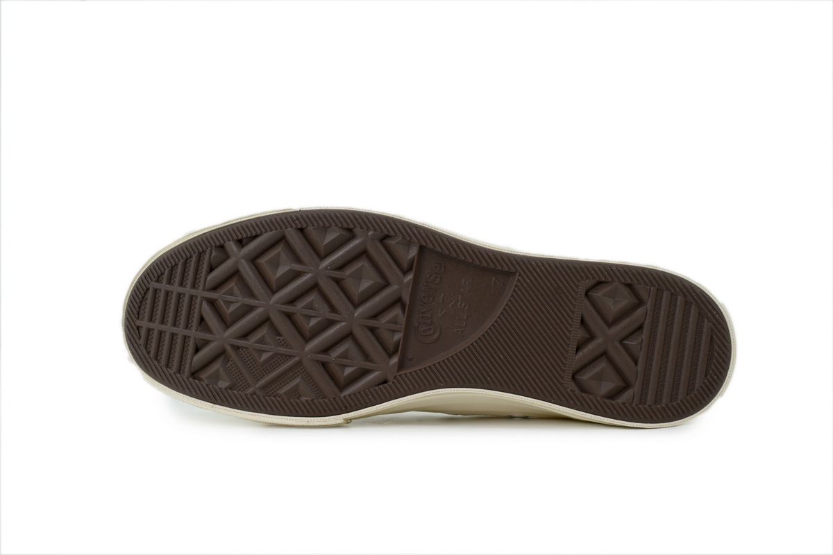 Comme des Garçons Play x Converse Chuck 70 Low Milk 150207C