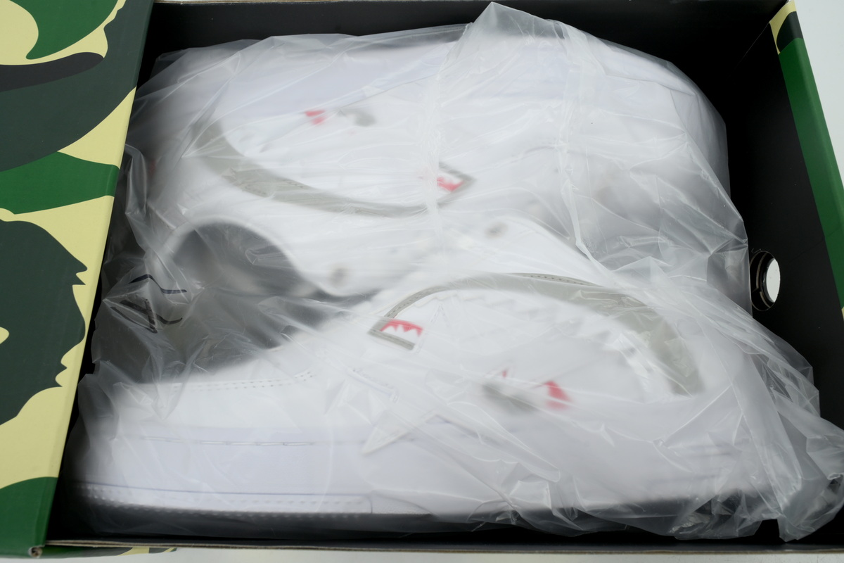 A Bathing Ape White OZXSHM309911R