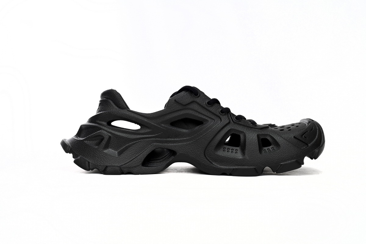 BALENCIAGA Black 702421W3CES1000