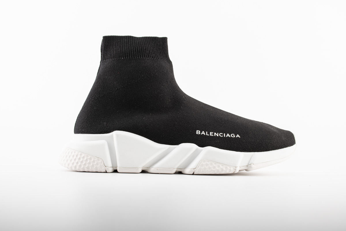 Balenciaga Speed Runner black and white