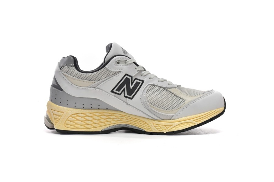 New Balance 2002R Thisisneverthat White ML2002RT