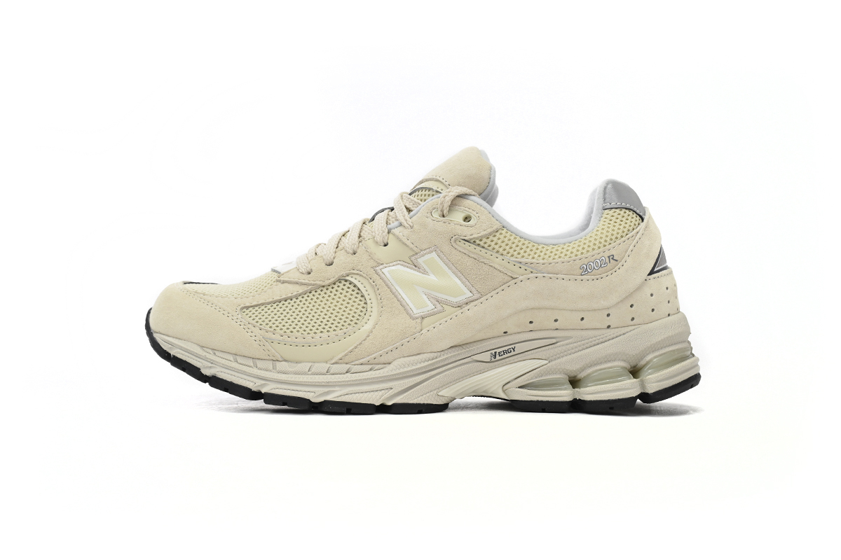 New Balance 2002R Beige M2002RE