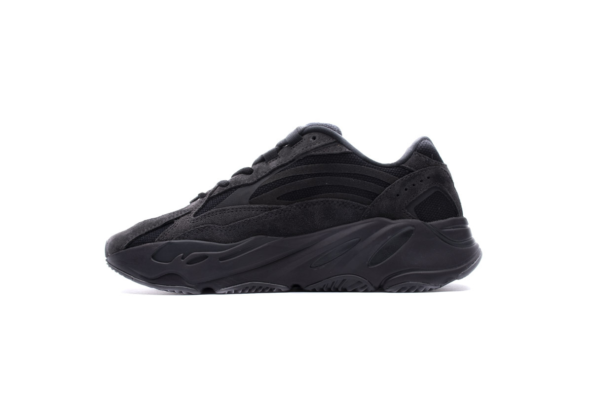 Yeezy Boost 700 V2 Vanta FU6684