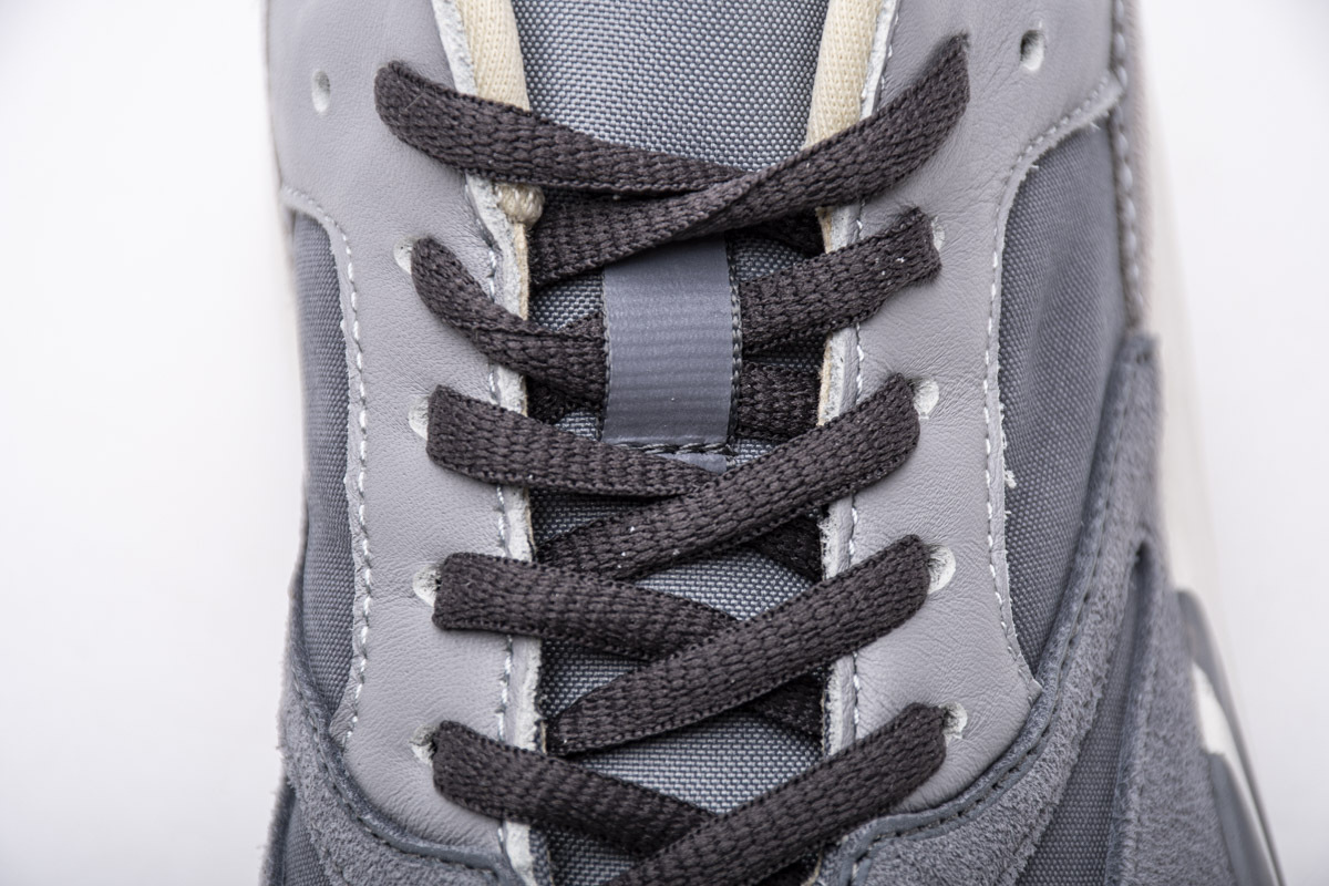 adidas Yeezy Boost 700 Magnet Real Boost FV9922