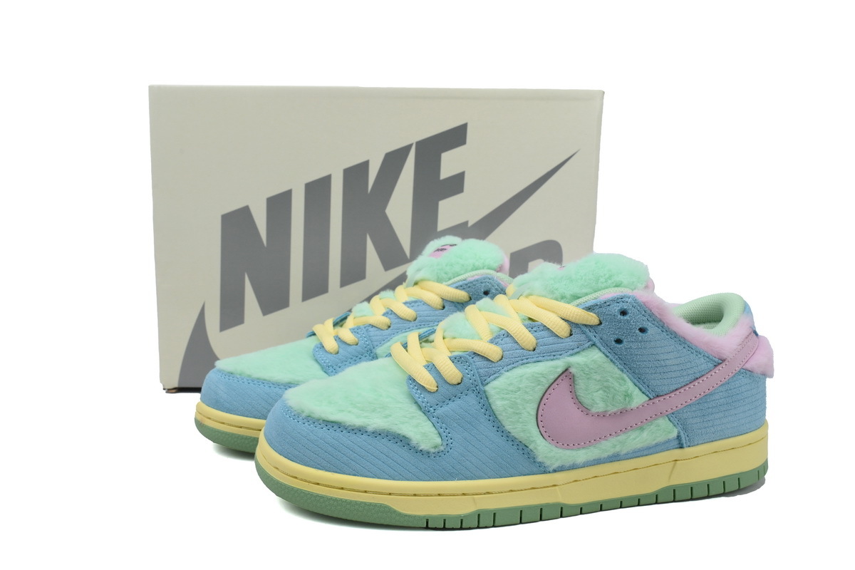 Verdy x Dunk SB Low Visty Pink Blue Green FN6040-400