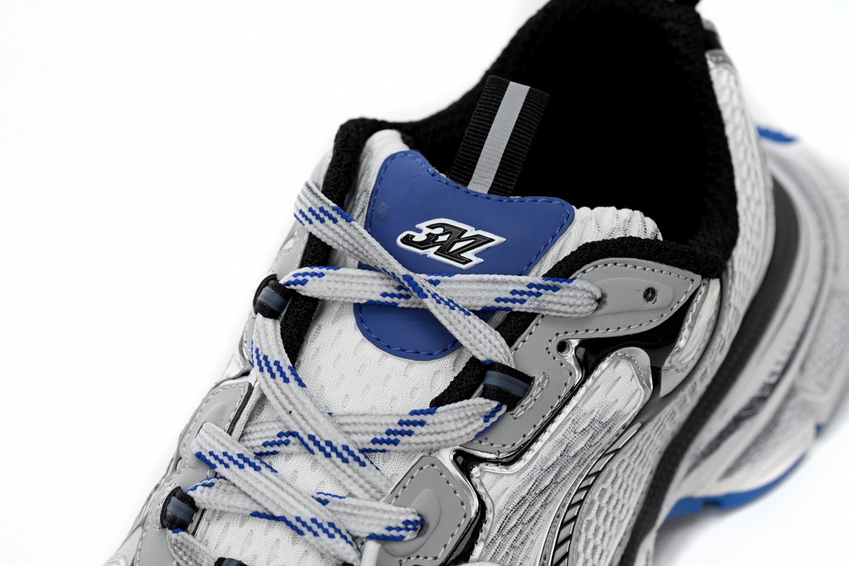 Balenciaga 3XL Sneaker in Black And White Blue 734734 W3RB7 0226