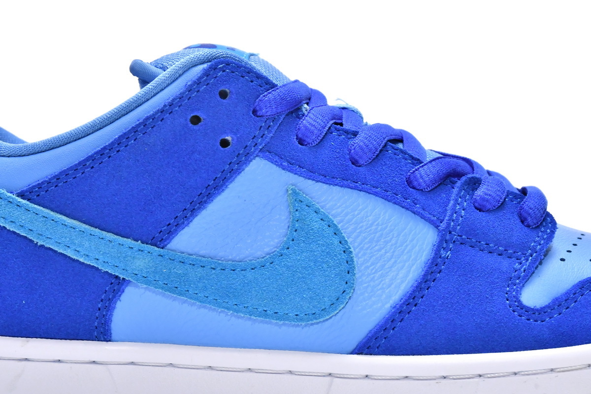 Nike SB Dunk Low Blue Raspberry DM0807-400