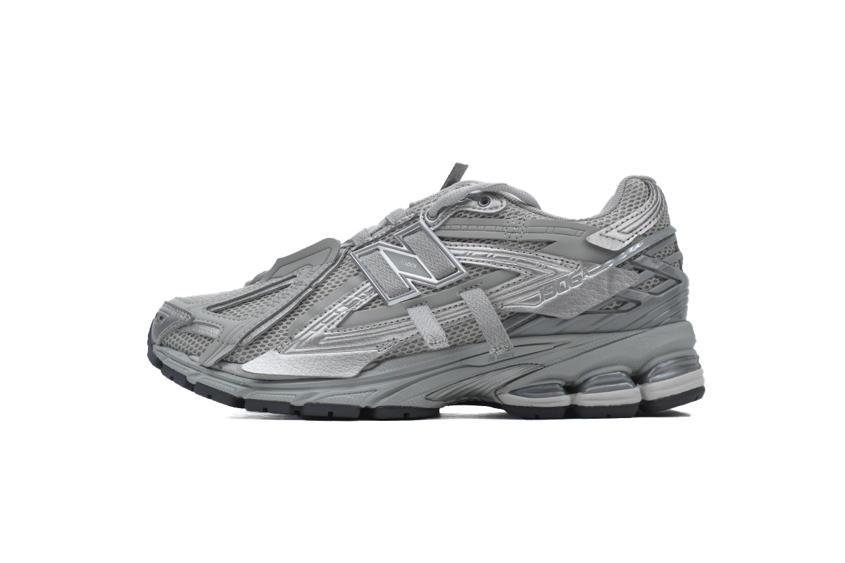 New Balance 1906A Concrete Silver Metallic M1906AG