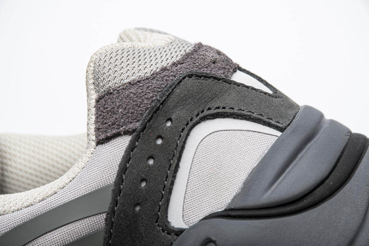 Yeezy Boost 700 V2 Tephra FU7914