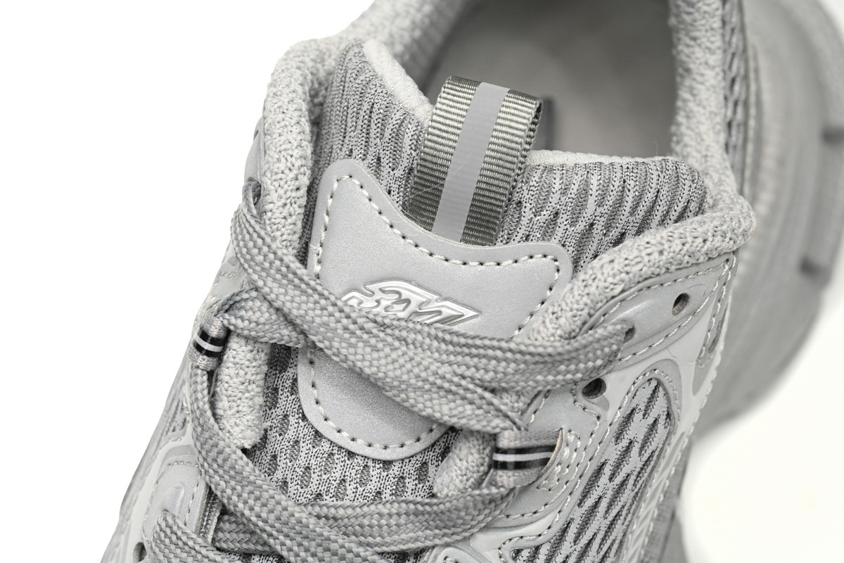 Balenciaga 3XL Sneaker in Silver Light Gray 734731 W3XLR 1281