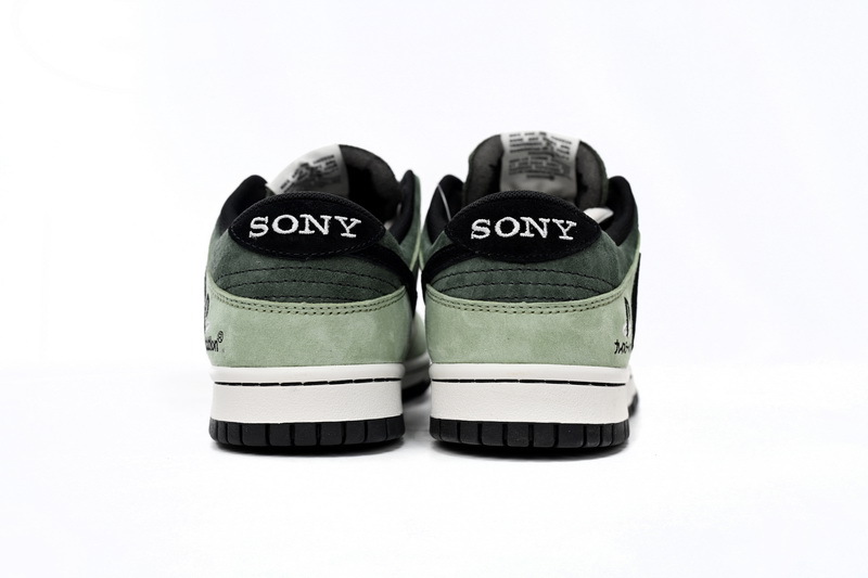 Travis Scott x PlayStation x Nike Dunk Low PS5 CU1726-777