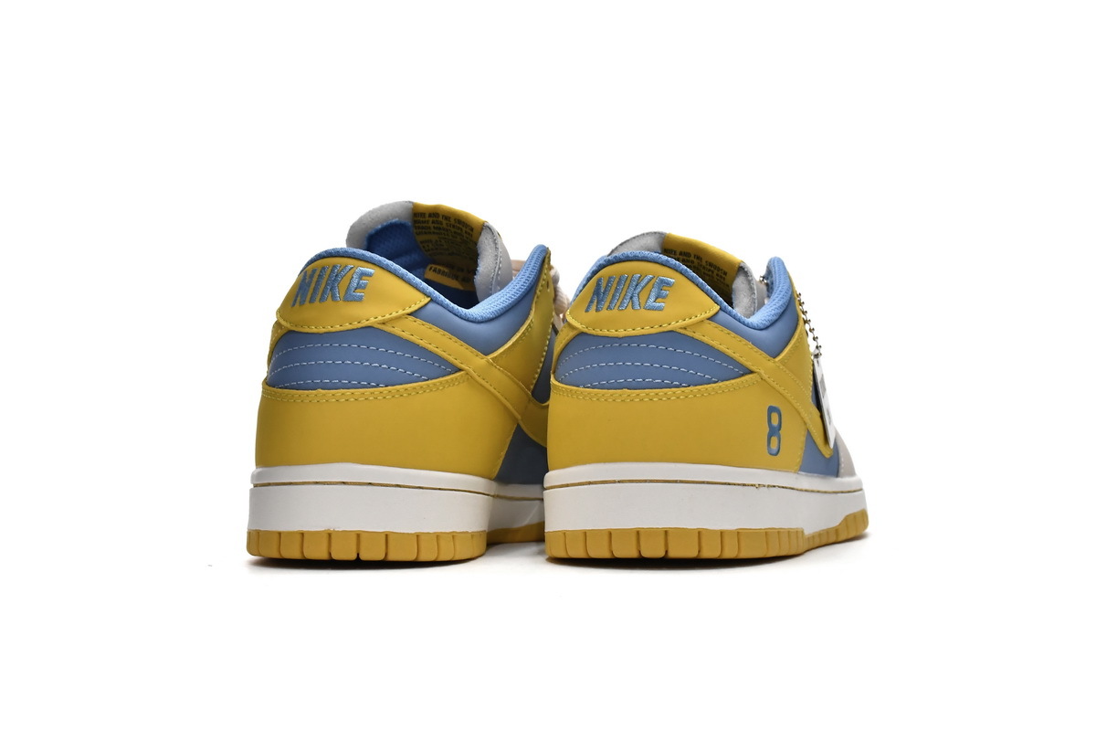 Nike SB Dunk Low Kobe LF2428-002
