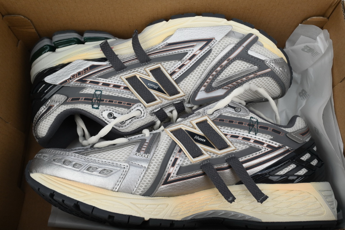 New Balance 1906A Silver Gold Metallic M1906AD