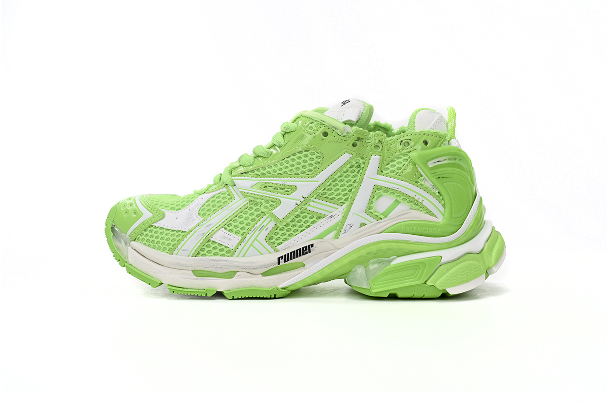 Balenciaga Runner White Green 677402 W3RBM 3590