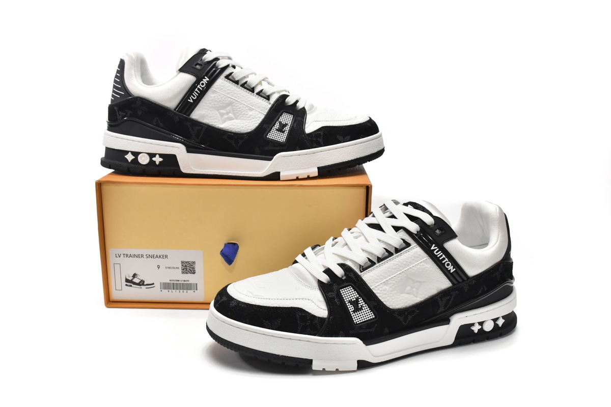 Louis Vuitton Trainer White Black VL1202