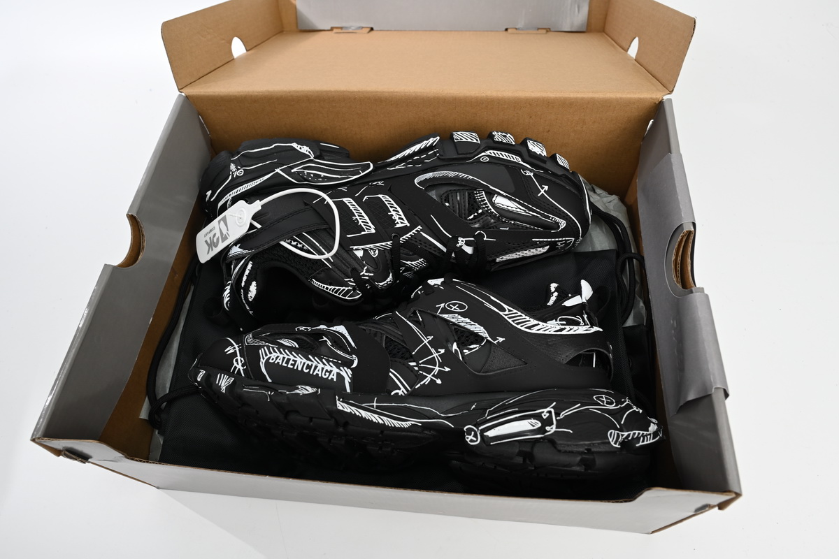 Balenciaga Track Black Black And White Painting 542023 W3SR2 2315