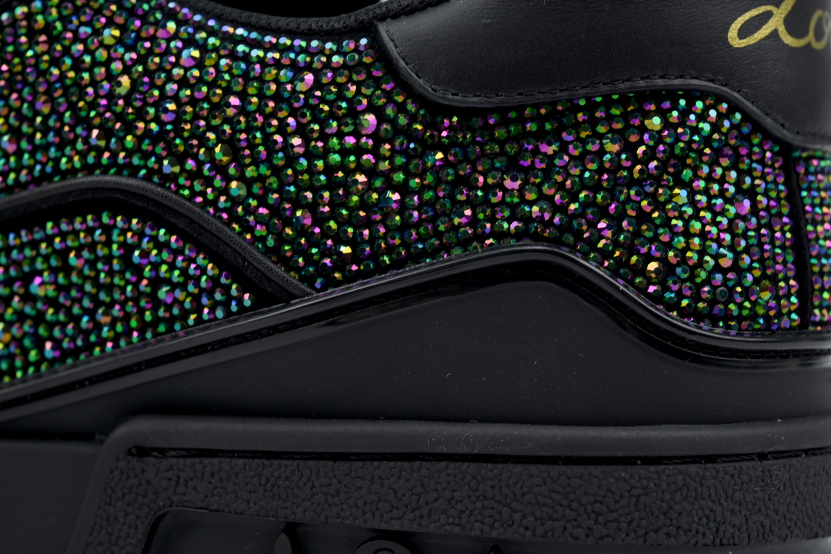 Louis Vuitton Trainer Black Rhinestones 1A815H