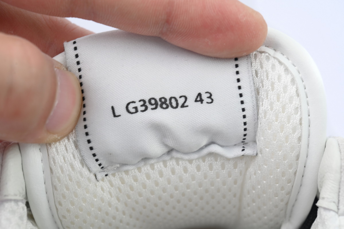 Chanel Suede Calfskin White Light Grey Low Top Sneakers