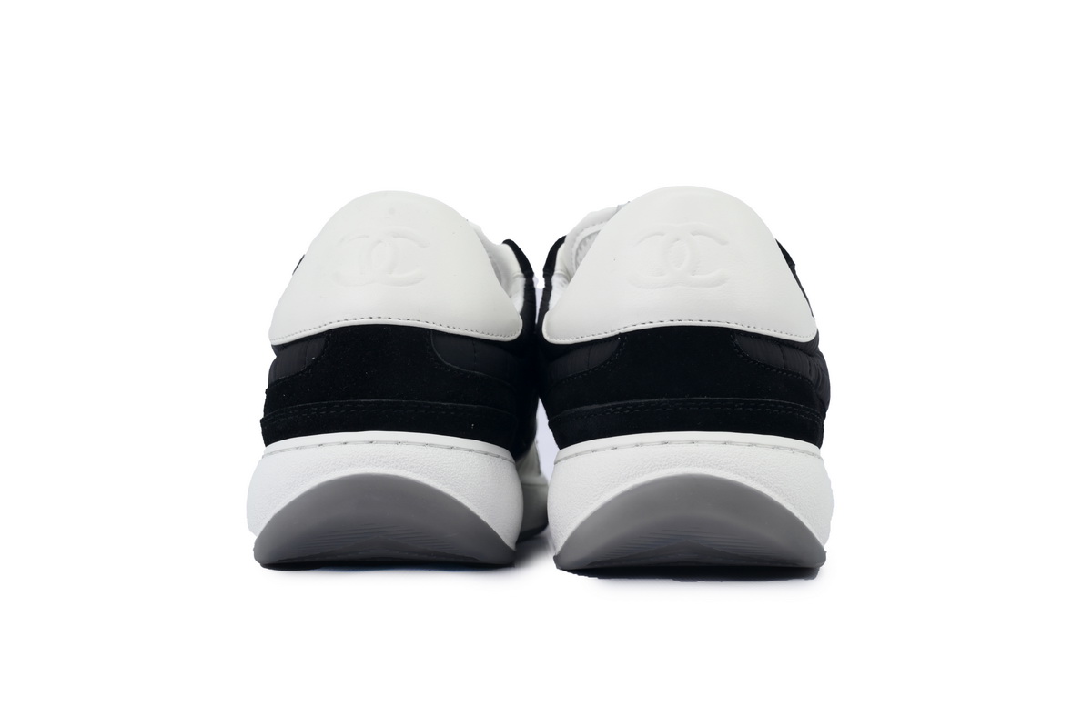 Chanel Stylish Skateboarding Shoes Black White