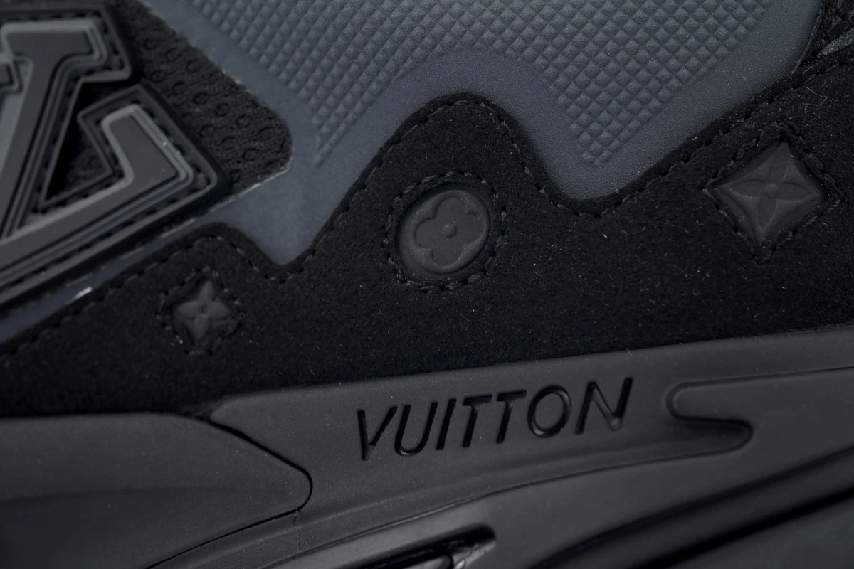 Louis Vuitton Runner Tatic Black