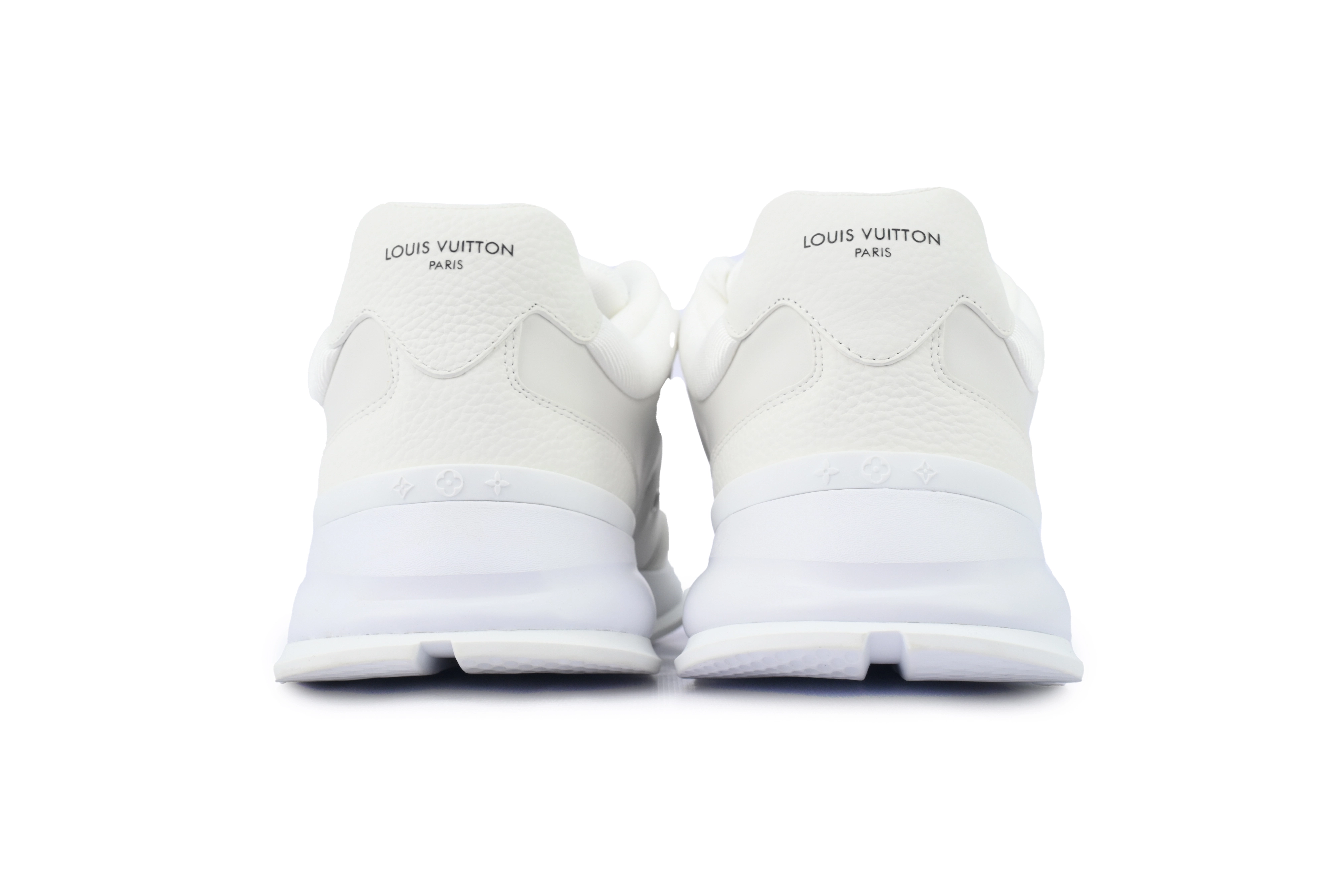 Louis Vuitton Runner Classic Sneaker White 1AHSTF