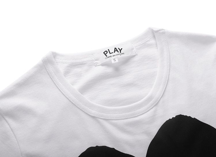 Comme des Garcons Play Damen Schwarz Heart T-shirt