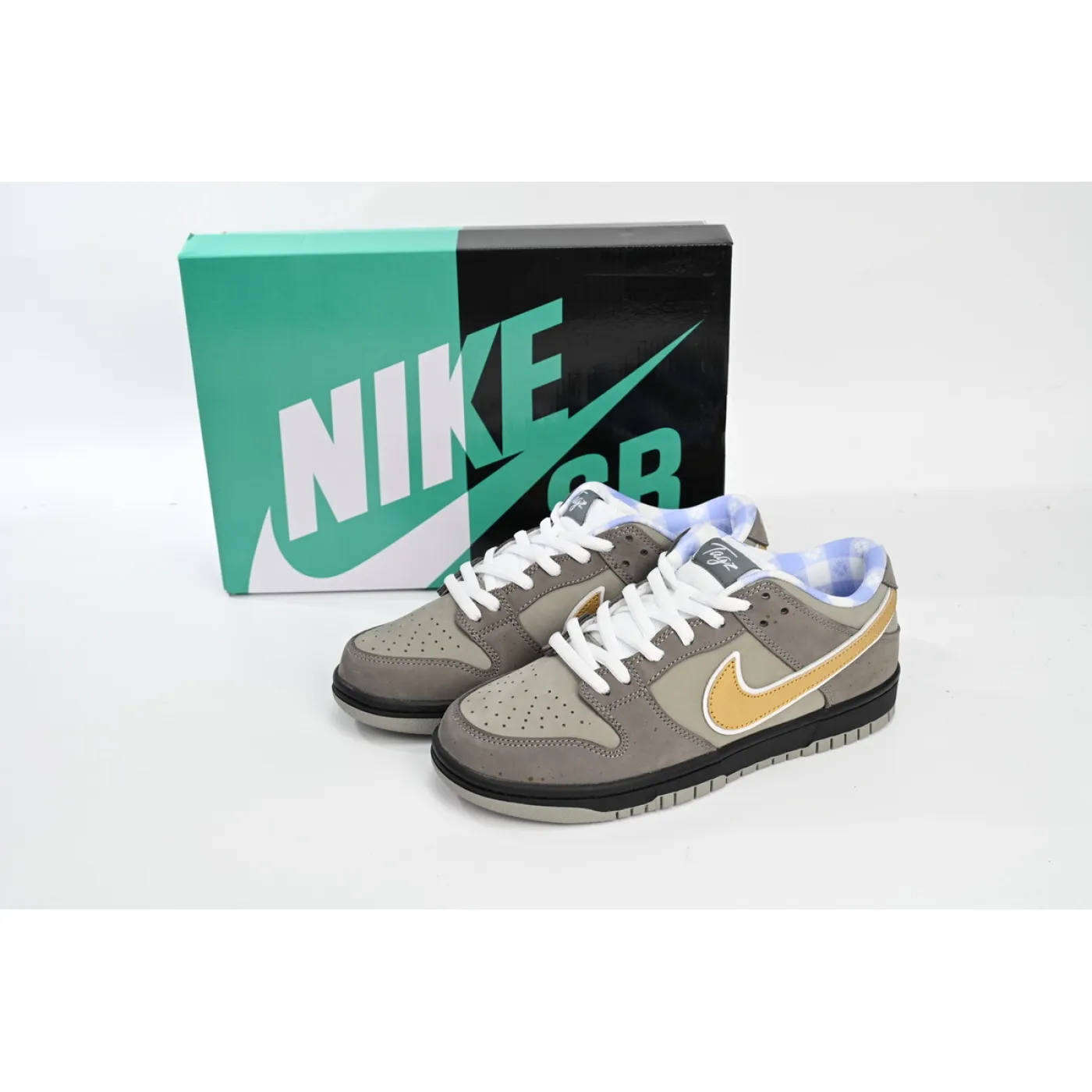 Concepts x Nike SB Dunk Low Grey Lobster BV1310-105