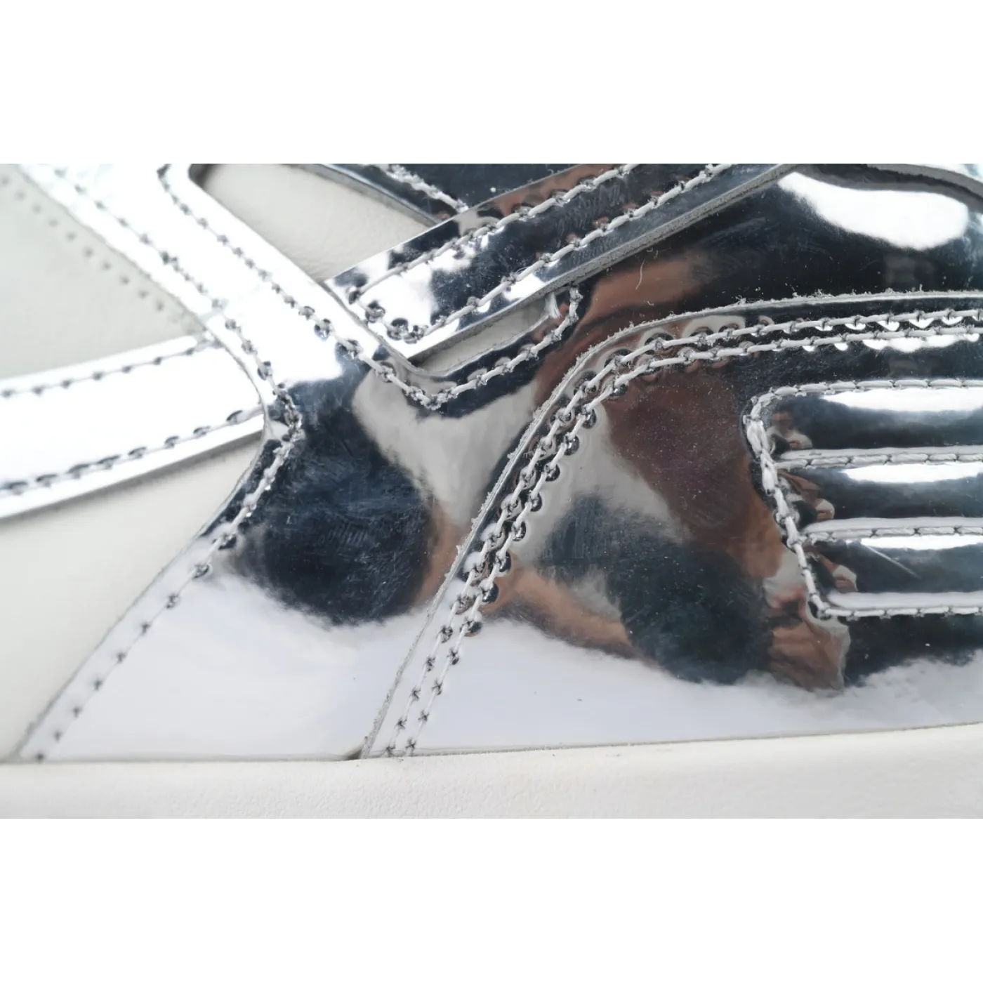 Off-white Out Of Office Low Tops White Silver OMIA189F 24LEA00E 0172