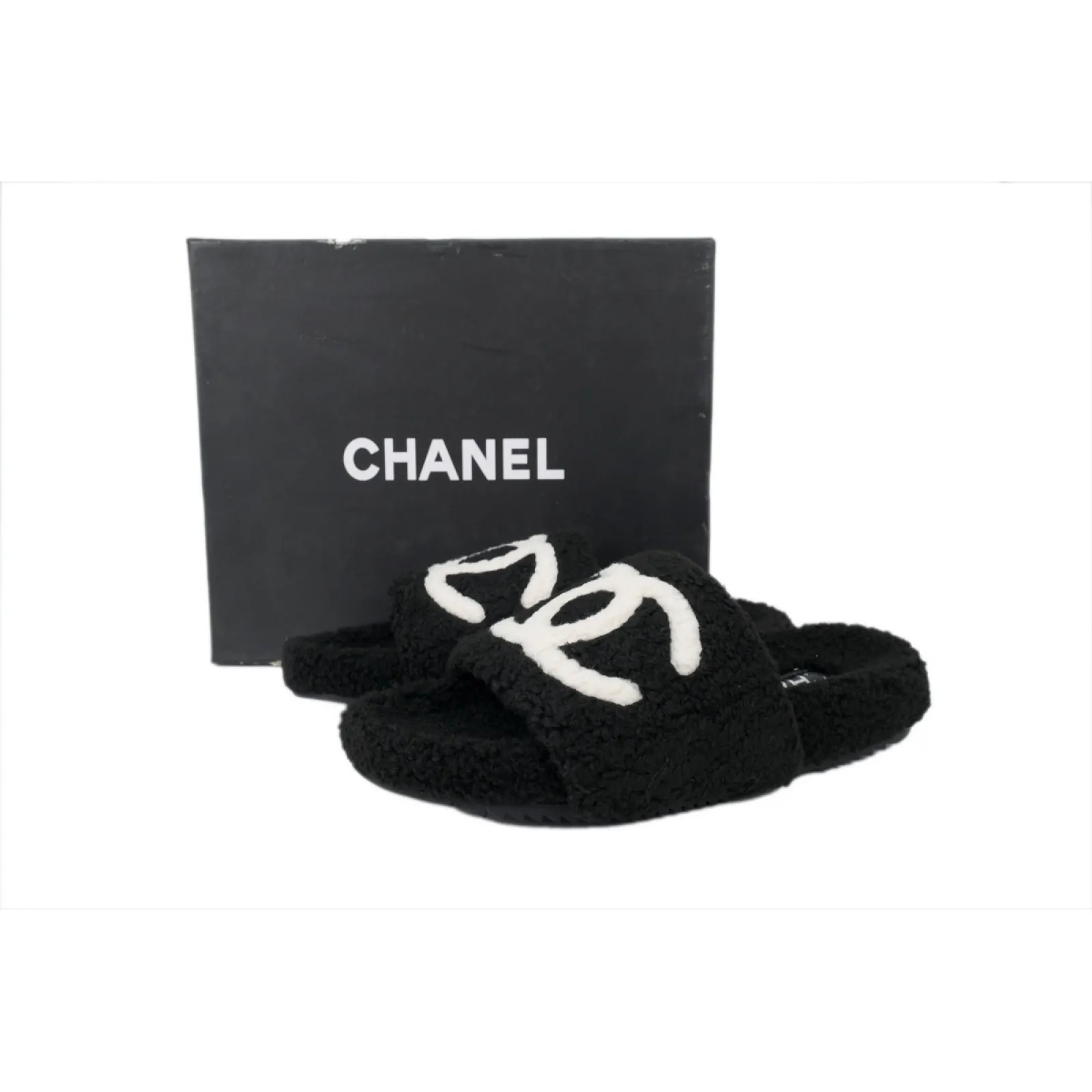 Chanel Wool Slippers Black