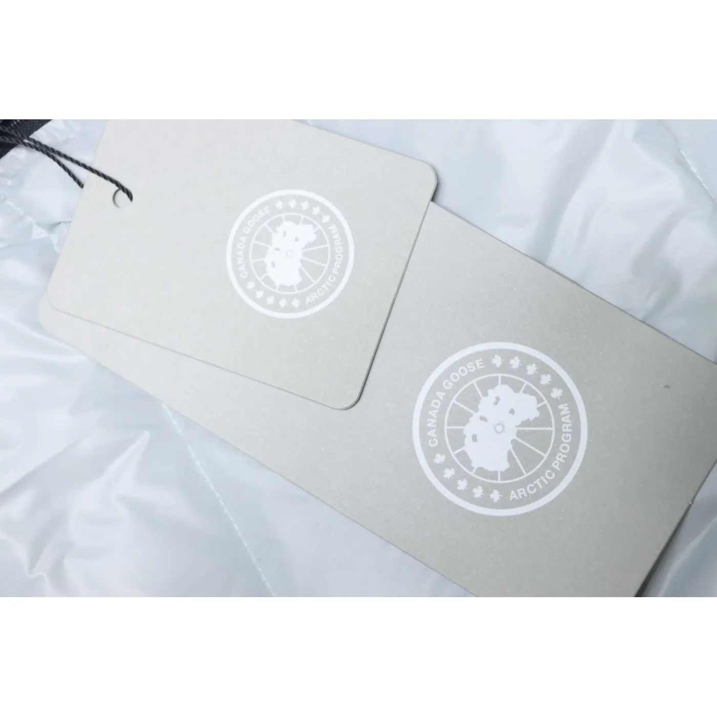 Canada Goose Crofton Slim-Fit Recycled Nylon-Ripstop Hooded Down Jacket White
