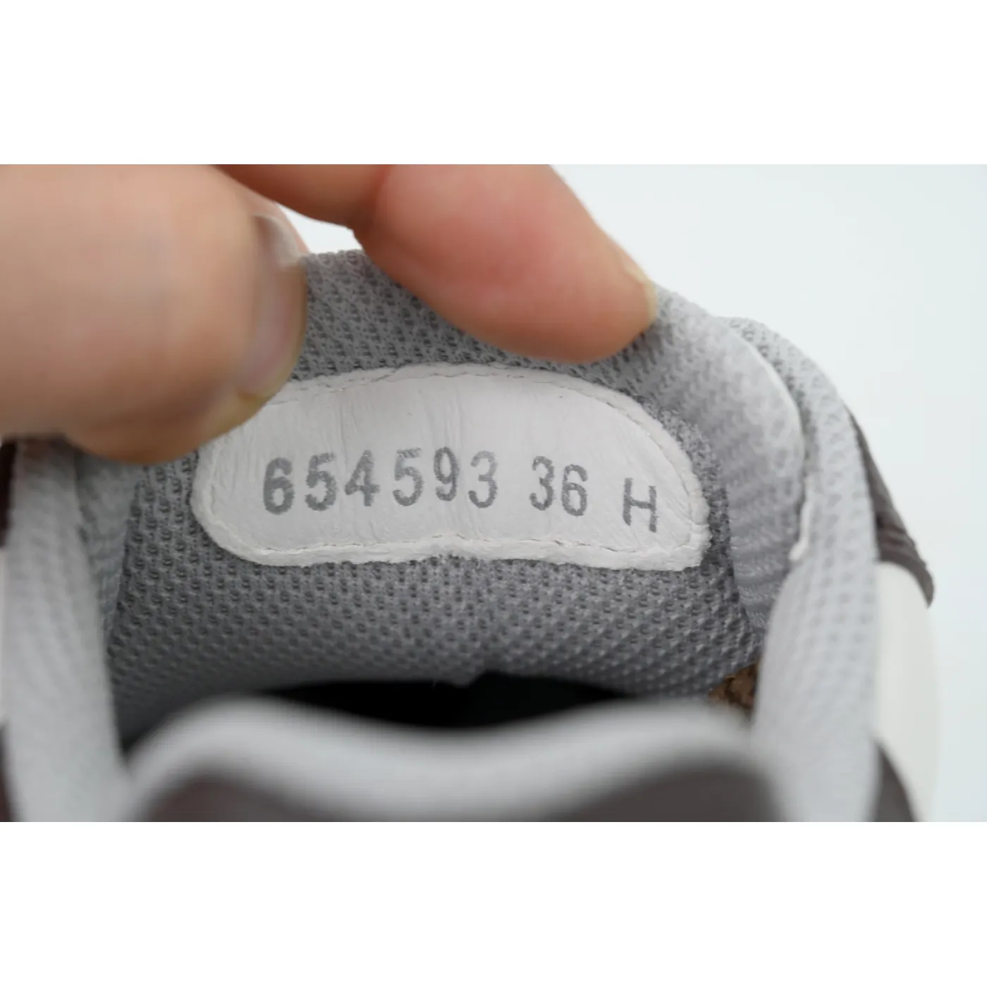 Alexander McQueen Sneaker Coffee Tail