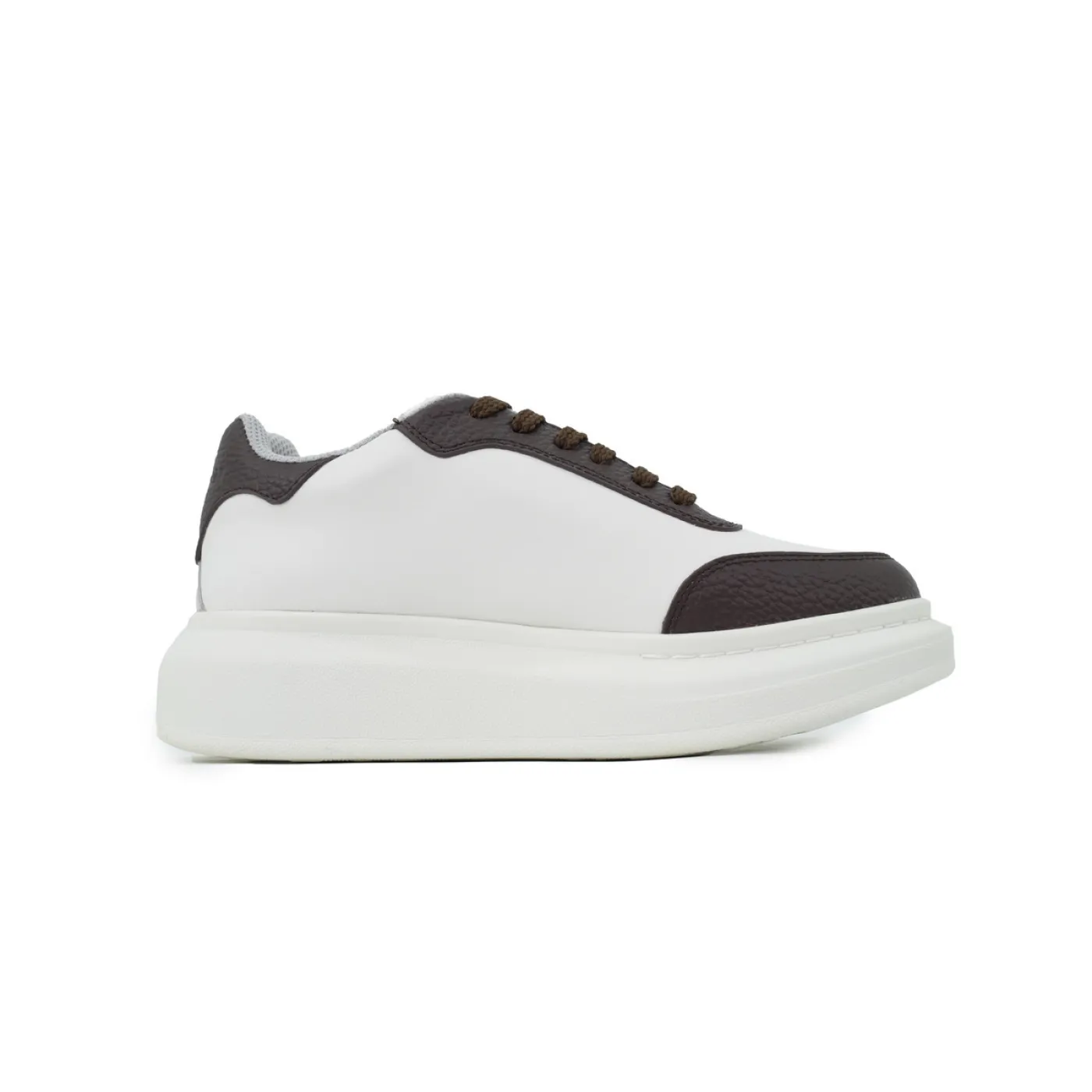 Alexander McQueen Sneaker Coffee Tail
