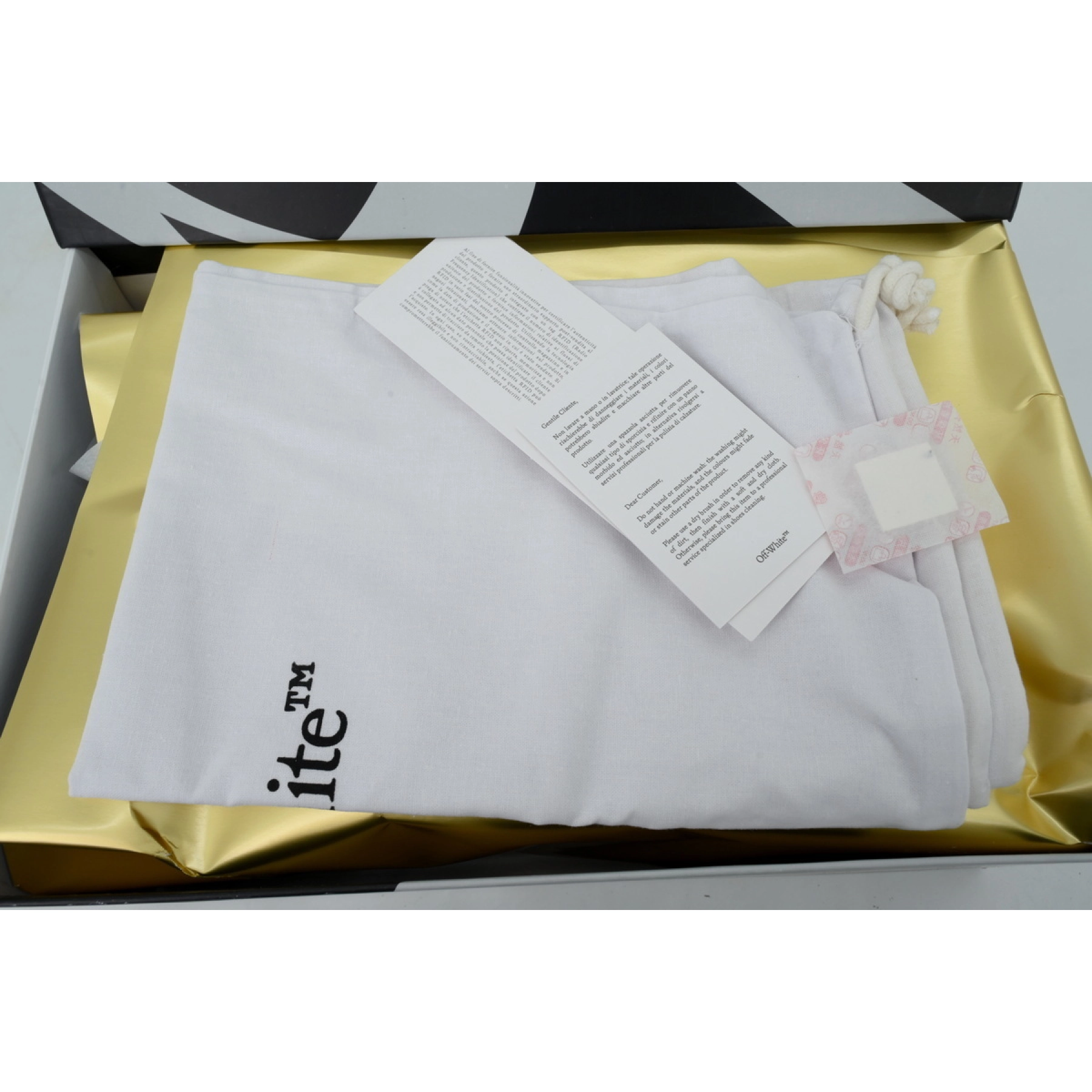 Off-White Be Right Back Grey OWIA289F 25LEA001 0805